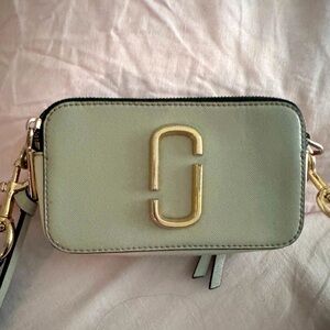 Marc Jacobs snapshot bag.